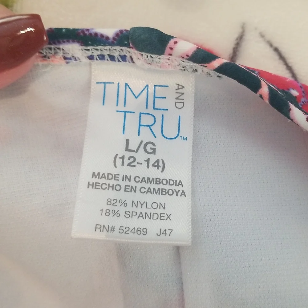 Time and Tru Swimsuit - Picture 8 of 9